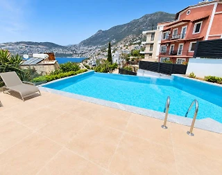 Kaş Kalkan'da Merkezi Konumda, Özel Havuzlu, 6 Kişilik Villa - 1