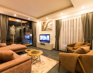 Kaş Kalkan'da Merkezi Konumda, Özel Havuzlu, Jakuzili Villa - 5