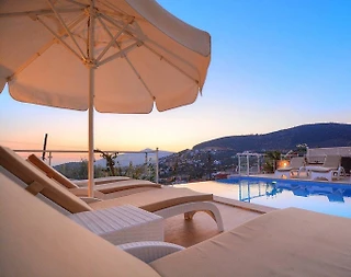 Kaş Kalkan'da Merkezi Konumda, Özel Havuzlu, Kiralık Villa - 5