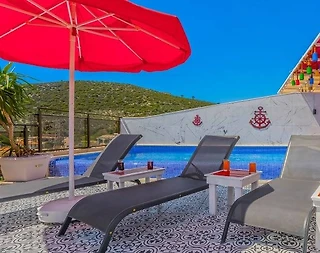 Kaş Kalkan'da Merkezi Konumda, Özel Havuzlu, Konforlu Suit - 5