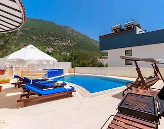 Kaş Kalkan'da Merkezi Konumda, Özel Havuzlu, Konforlu Villa - 4