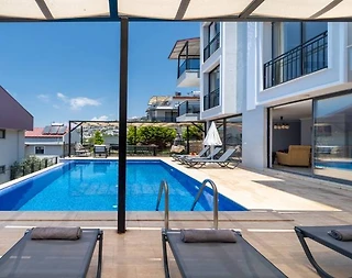 Kaş Kalkan'da Elverişli Konumda, Özel Havuzlu, Lüks Villa - 3