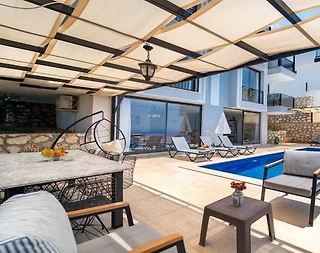 Kaş Kalkan'da Elverişli Konumda, Özel Havuzlu, Lüks Villa - 5