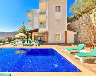 Kaş Kalkan'da Merkezi Konumda, Özel Havuzlu, Lüks Villa - 2