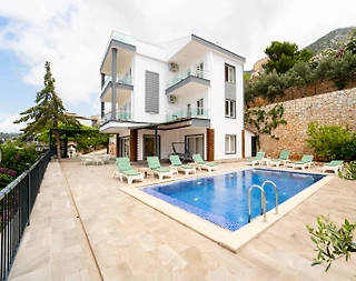 Kaş Kalkan'da Merkezi Konumda, Özel Havuzlu, Lüks Villa - 1