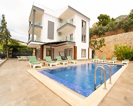 Kaş Kalkan'da Merkezi Konumda, Özel Havuzlu, Lüks Villa - 2