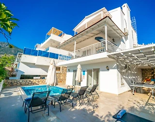 Kaş Kalkan'da Merkezi Konumda, Özel Havuzlu, Lüks Villa - 3