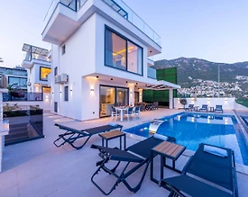 Kaş Kalkan'da Modern Tasarımlı, Özel Havuzlu, 3+1 Konforlu Villa - 3