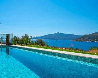Kaş Kalkan'da Muhteşem Deniz Manzaralı, Isıtmalı Havuzlu, Jakuzili Villa - 5