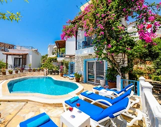Kaş Kalkan'da Muhteşem Deniz Manzaralı, Özel Havuzlu, 4+1 Villa - 4