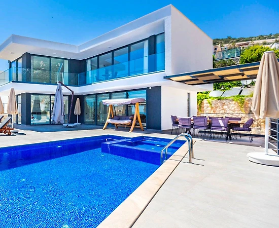 Kaş Kalkan'da Muhteşem Deniz Manzaralı, Özel Havuzlu, 4+1 Villa - 1
