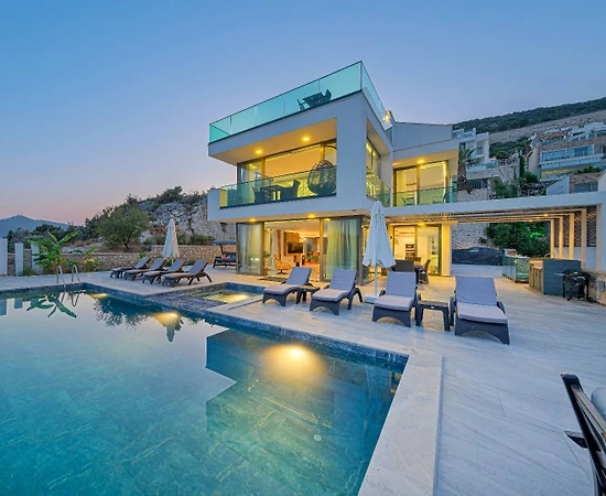 Kaş Kalkan'da Muhteşem Deniz Manzaralı, Özel Havuzlu, 5+1, Ultra Lüks Villa - 1