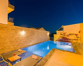 Kaş Kalkan'da Muhteşem Deniz Manzaralı, Özel Havuzlu, Jakuzili Villa - 3