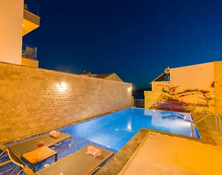 Kaş Kalkan'da Muhteşem Deniz Manzaralı, Özel Havuzlu, Jakuzili Villa - 3