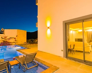 Kaş Kalkan'da Muhteşem Deniz Manzaralı, Özel Havuzlu, Jakuzili Villa - 4