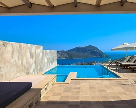 Kaş Kalkan'da Muhteşem Deniz Manzaralı, Özel Havuzlu, Konforlu Villa - 2