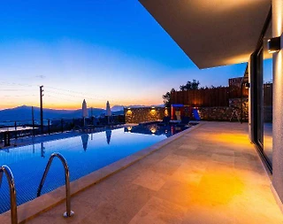 Kaş Bezirgan'da Muhteşem Deniz Manzaralı, Özel Havuzlu, Lüks Villa - 3