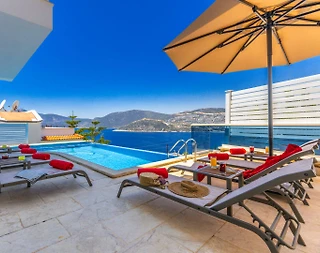Kaş Kalkan'da Muhteşem Deniz Manzaralı, Özel Havuzlu, Lüks Villa - 1