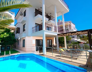 Kaş Kalkan'da Muhteşem Deniz Manzaralı, Özel Havuzlu, Lüks Villa - 1