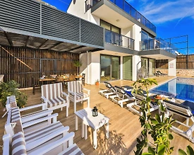 Kaş Kalkan'da Muhteşem Deniz Manzaralı, Özel Havuzlu, Lüks Villa - 3