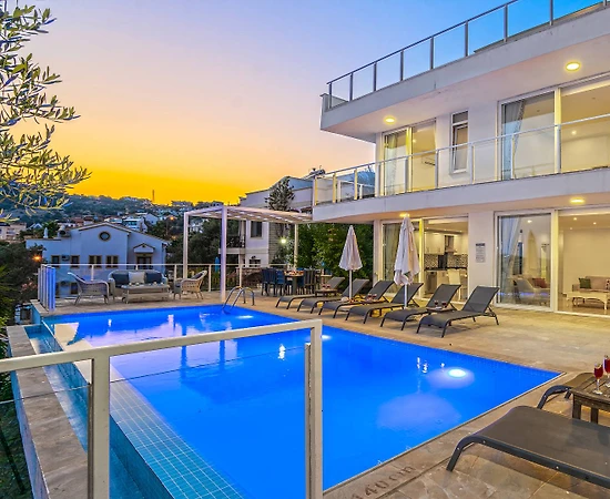 Kaş Kalkan'da Muhteşem Deniz Manzaralı, Özel Havuzlu, Lüks Villa - 1