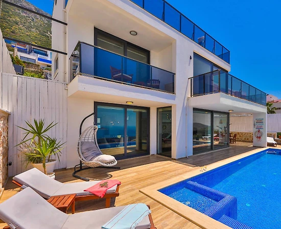 Kaş Kalkan'da Muhteşem Deniz Manzaralı, Özel Havuzlu, Lüks Villa - 1