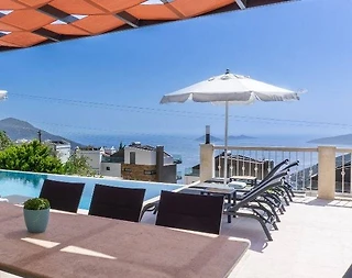 Kaş Kalkan'da Büyüleyici Deniz Manzaralı, Özel Havuzlu, Ferah Villa - 4