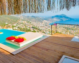 Kaş İslamlar'da Muhteşem Deniz Manzaralı, Özel Havuzlu, Tiny House - 2