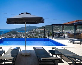 Kaş Kalkan'da Muhteşem Deniz Manzaralı, Sonsuzluk Havuzlu, 3+1 Villa - 2