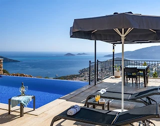 Kaş Kalkan'da Muhteşem Deniz Manzaralı, Sonsuzluk Havuzlu, 3+1 Villa - 1