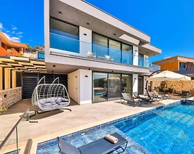 Kaş Kalkan'da Muhteşem Doğa İçerisinde, Özel Havuzlu, Kiralık Villa - 3