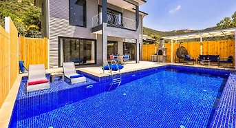 Honeymoon Villa with Private Pool in the Exquisite Nature in Kas