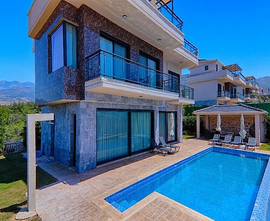 Kaş Kalkan'da Muhteşem Doğada, Özel Havuzlu, Kiralık Villa - 1