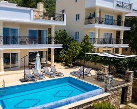 Kaş Kalkan'da Göz Alıcı Deniz Manzaralı, Özel Havuzlu, Jakuzili Villa - 3