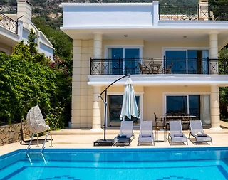 Kaş Kalkan'da Göz Alıcı Deniz Manzaralı, Özel Havuzlu, Jakuzili Villa - 2