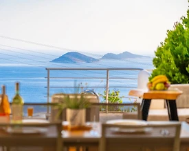 Kaş Kalkan'da Muhteşem Manzaralı, Özel Havuzlu, Merkezi Villa - 2