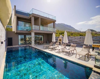 Kaş Kalkan'da Nefes Kesen Deniz Manzaralı, Özel Havuzlu, 3+1 Villa - 1