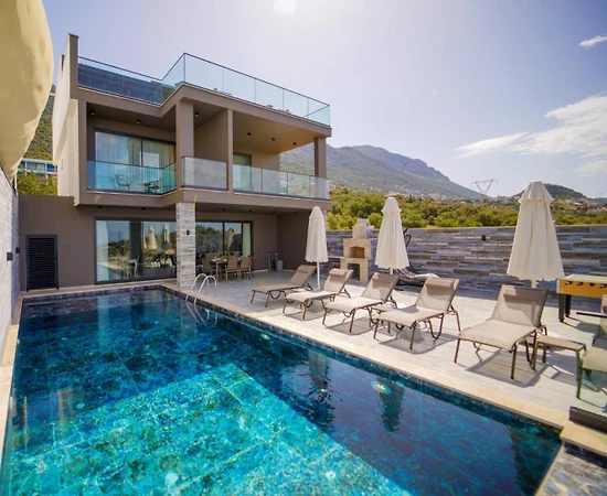 Kaş Kalkan'da Nefes Kesen Deniz Manzaralı, Özel Havuzlu, 3+1 Villa - 1