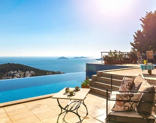 Kaş Kalkan'da Nefes Kesen Deniz Manzaralı, Özel Havuzlu, Şık Villa - 3