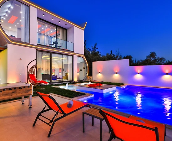 Kaş Kalkan'da Özel Havuzlu, Balayı Konseptli, Kiralık Villa - 1