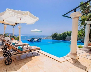 Kaş İslamlar'da Panoramik Deniz Manzaralı, Özel Havuzlu, Şık Villa - 5