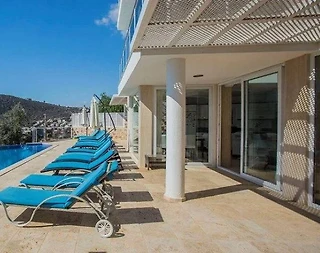 Kaş Kalkan'da Yeşillikler Arasında, Özel Havuzlu, Lüks Villa - 3