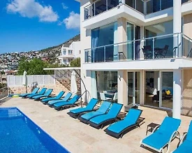 Kaş Kalkan'da Yeşillikler Arasında, Özel Havuzlu, Lüks Villa - 2