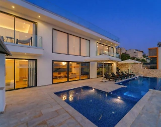 Kaş Kalkan'da Panoramik Deniz Manzaralı, Sonsuzluk Havuzlu, Lüks Villa - 1