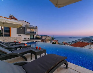 Kaş Kalkan'da Panoramik Deniz Manzaralı, Sonsuzluk Havuzlu, Lüks Villa - 4