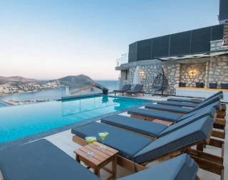 Kaş Kalkan'da Seyrine Doyulmaz Deniz Manzaralı, Özel Havuzlu, Lüks Villa - 3