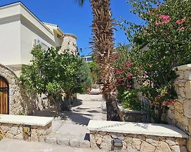 Kaş Kalkan'da Göz Alıcı Deniz Manzaralı, Özel Havuzlu, Taş Villa - 3