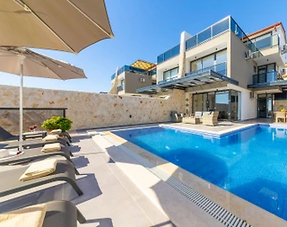 Kaş Kalkan'da Tasarımıyla Büyüleyen, Özel Havuzlu, Modern Villa - 3