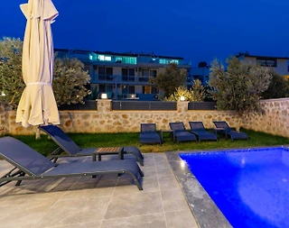 Kaş Kalkan'da Yemyeşil Bahçeli, Özel Havuzlu, 3+1 Villa - 4