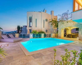 Kaş Kalkan'da Yeşillikler İçerisinde, Özel Havuzlu, Konforlu Villa - 2